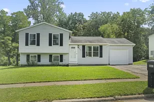 4431 Hickory Wood Dr, Columbus, OH 43228 - Photo 1