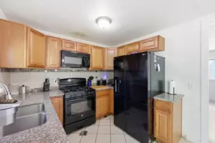 1651 Wilton Dr, Columbus, OH 43227 - Photo 9