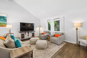 973 Bernard Rd, Columbus, OH 43221 - Photo 7