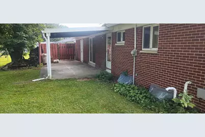 647 Teakwood Court, Galion, OH 44833 - Photo 9