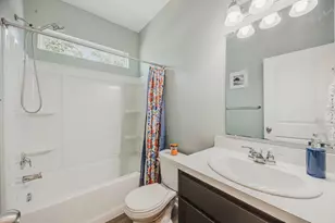 1152 Lake Forest Dr, Hebron, OH 43025 - Photo 9
