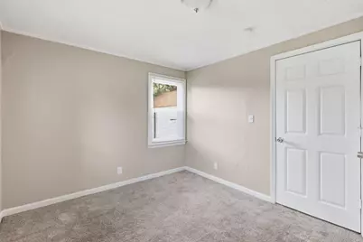2431 Lexington Avenue, Columbus, OH 43211 - Photo 11