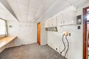 236 W Heffner St, Delaware, OH 43015 - Photo 13