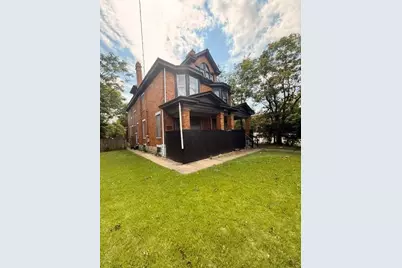 1423 E Main Street, Columbus, OH 43205 - Photo 1