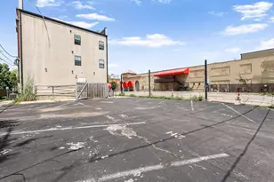 595 E Broad St, Columbus, OH 43215 - Photo 21
