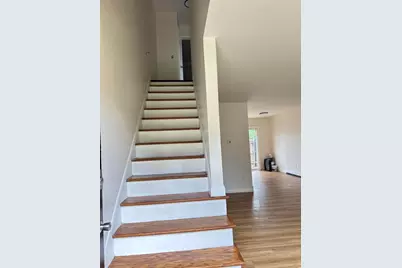 1133 McCarley Drive E, Columbus, OH 43228 - Photo 5
