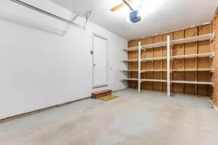 800 Ficus Dr, Columbus, OH 43085 - Photo 23