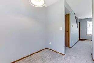 800 Ficus Dr, Columbus, OH 43085 - Photo 11