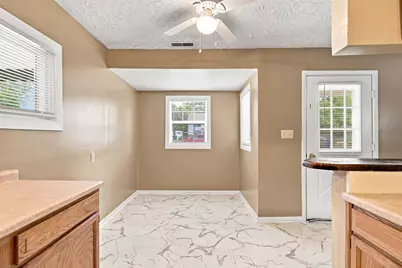 2049 Jermain Drive, Columbus, OH 43219 - Photo 13