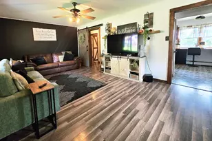 720 N Wood St, Logan, OH 43138 - Photo 5