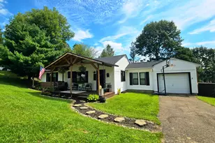 720 N Wood St, Logan, OH 43138 - Photo 1
