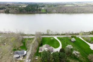 7263 Riverside Dr, Powell, OH 43065 - Photo 11