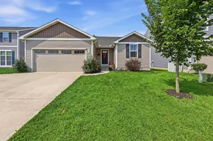 215 S Tuttle Rd, Springfield, OH 45505 - Photo 1