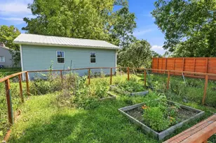 1990 Stelzer Rd, Columbus, OH 43230 - Photo 49