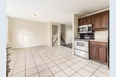 2411 Red Rock Boulevard, Grove City, OH 43123 - Photo 9