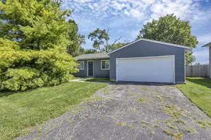 366 Kelly Brook Pl, Galloway, OH 43119 - Photo 41