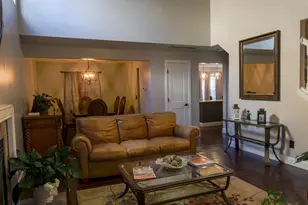 3227 Omega Dr, Columbus, OH 43231 - Photo 5