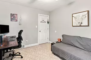 1355 Carrie Cir, Zanesville, OH 43701 - Photo 25