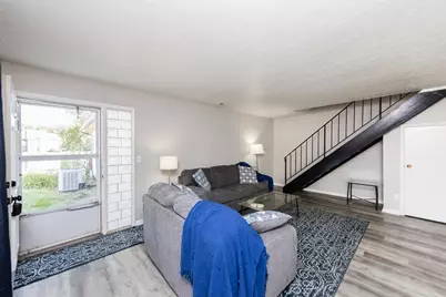 2416 Briers Drive #C, Columbus, OH 43209 - Photo 3