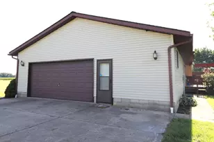 6490 Sparling Rd, West Jefferson, OH 43162 - Photo 5