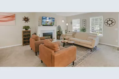 6282 McNaughten Place Lane #39, Columbus, OH 43213 - Photo 3