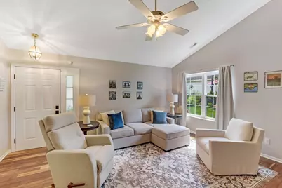 547 S Market Street, Lithopolis, OH 43136 - Photo 9