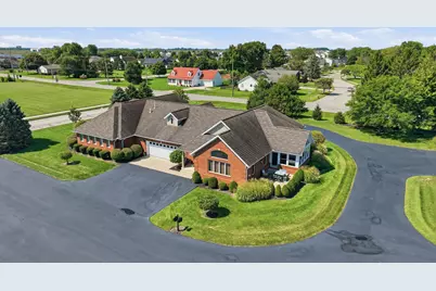 1096 Damon Drive #2, Washington Court House, OH 43160 - Photo 3