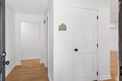 6880 Clydeway Court, Worthington, OH 43085 - Photo 7