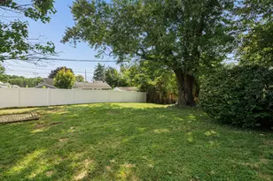 1196 Frisbee Dr, Columbus, OH 43224 - Photo 25