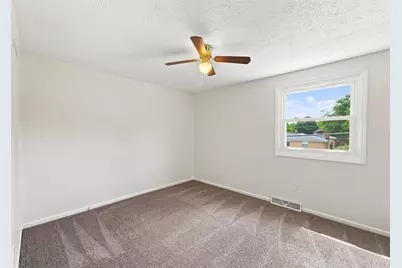 290 Schrock Road, Worthington, OH 43085 - Photo 31