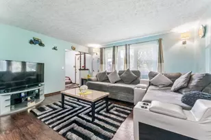 6910 Roundelay Rd N, Reynoldsburg, OH 43068 - Photo 7