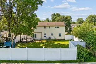 6910 Roundelay Rd N, Reynoldsburg, OH 43068 - Photo 25