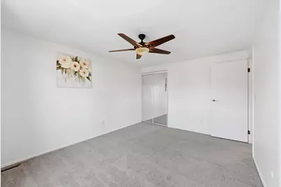 5753 Hallridge Circle, Columbus, OH 43232 - Photo 19