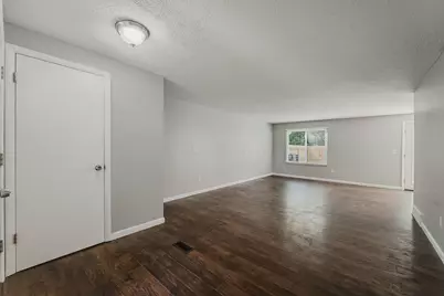 2853 Avati Drive #D5, Columbus, OH 43207 - Photo 11