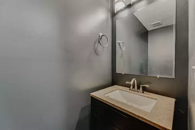 2853 Avati Drive #D5, Columbus, OH 43207 - Photo 19