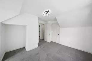 2476 Argyle Dr, Columbus, OH 43219 - Photo 29
