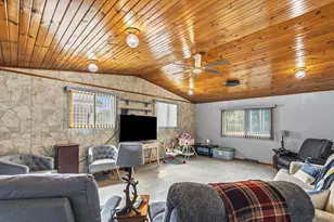 223 E North St, Crestline, OH 44827 - Photo 9