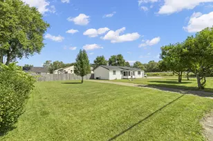 223 E North St, Crestline, OH 44827 - Photo 3