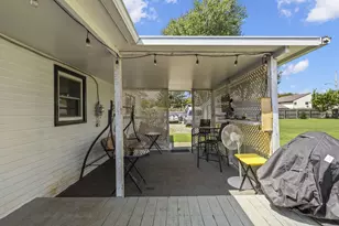 223 E North St, Crestline, OH 44827 - Photo 7