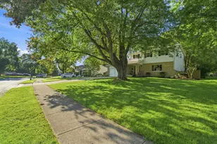 727 Old Coach Rd, Westerville, OH 43081 - Photo 5