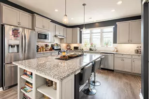 6013 Lawthorn Dr, Westerville, OH 43081 - Photo 9