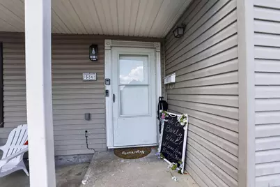 586 E Main Street, Logan, OH 43138 - Photo 9
