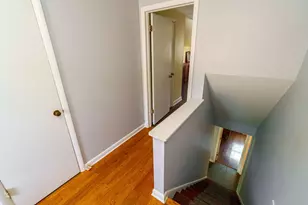 3781 Eisenhower Rd, Columbus, OH 43224 - Photo 25