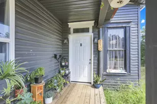 210 N Walnut St, Logan, OH 43138 - Photo 31