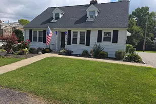 304 N Main St, Mount Gilead, OH 43338 - Photo 1