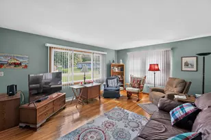 11 E Mound St, Fredericktown, OH 43019 - Photo 3