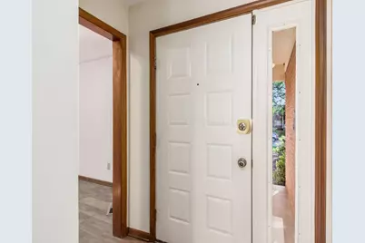 4847 Dierker Road, Columbus, OH 43220 - Photo 3