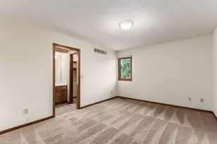 4847 Dierker Rd, Columbus, OH 43220 - Photo 13
