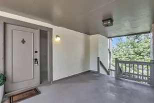 1212 Lake Shore Dr, Columbus, OH 43204 - Photo 7