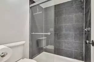 1212 Lake Shore Dr, Columbus, OH 43204 - Photo 25